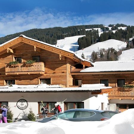 InTown Apartment Schmiede Saalbach Exterior foto